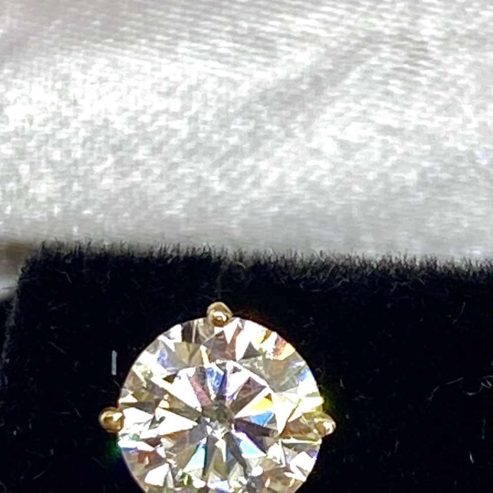 Diamonds 2 ct stud earring D color vvs mossanite - Picture 5 of 16